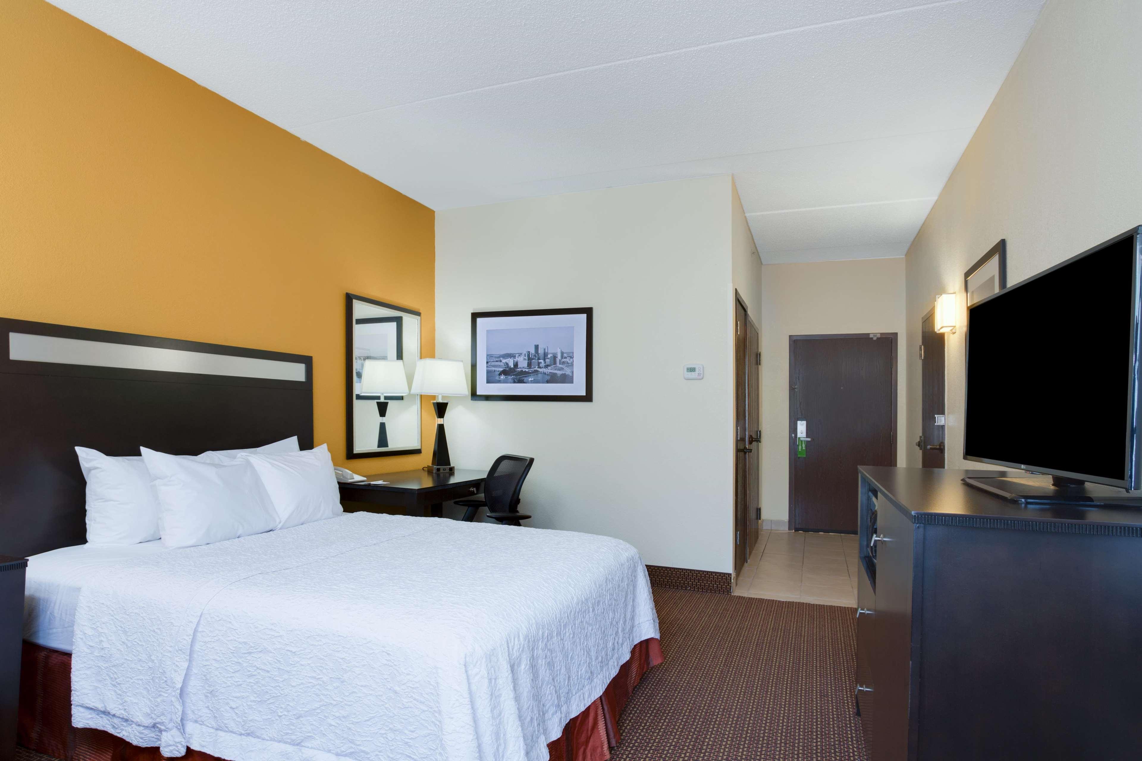 Hampton Inn Pittsburgh/West Mifflin Bagian luar foto