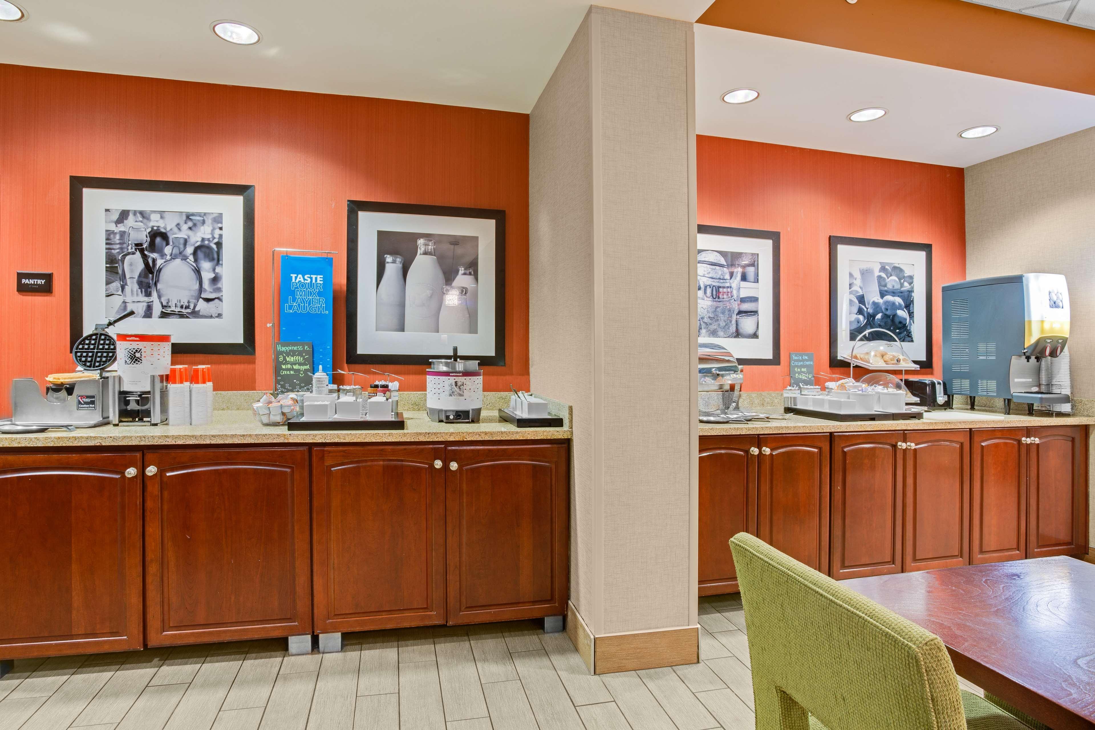 Hampton Inn Pittsburgh/West Mifflin Bagian luar foto
