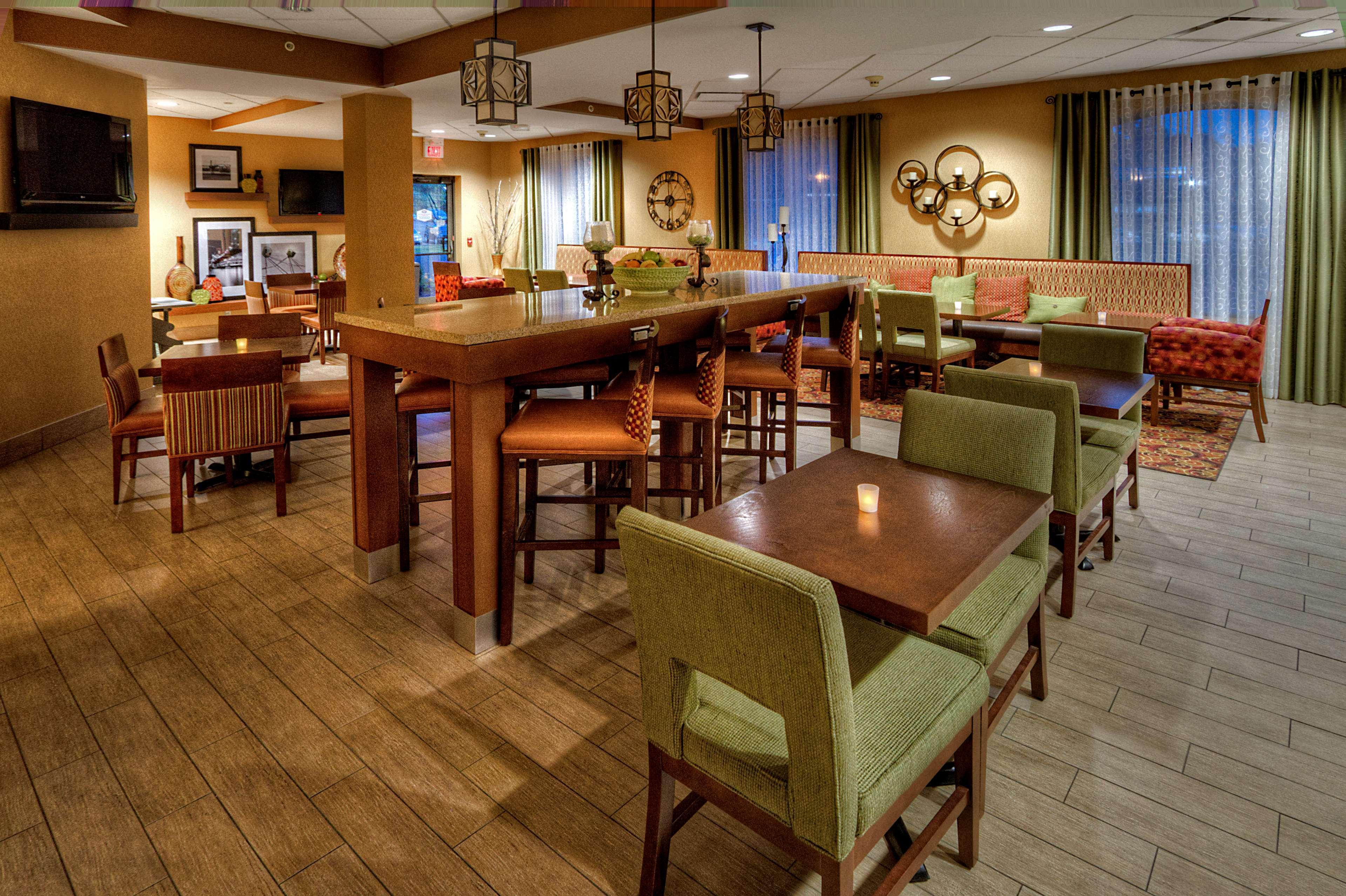 Hampton Inn Pittsburgh/West Mifflin Bagian luar foto