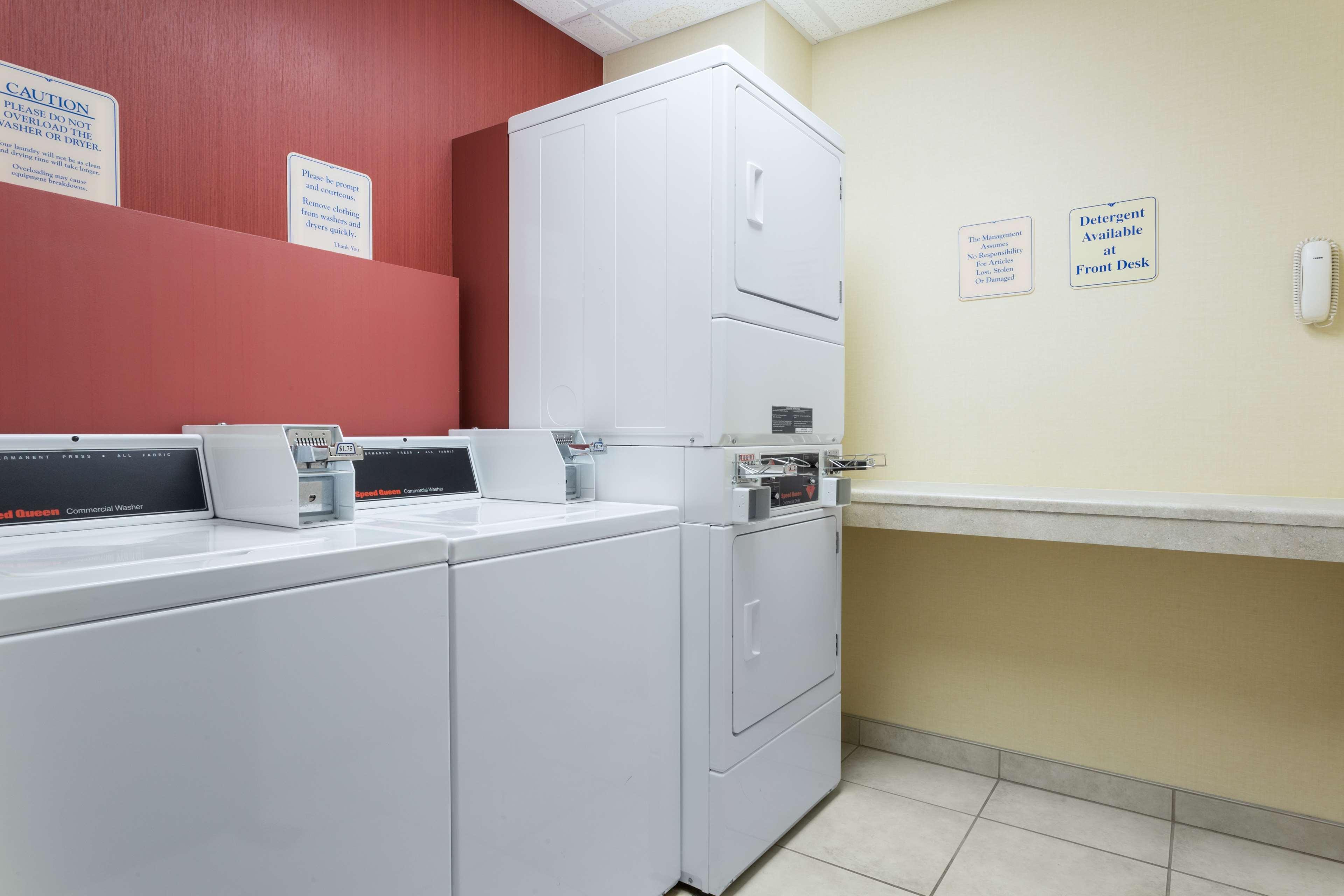 Hampton Inn Pittsburgh/West Mifflin Bagian luar foto