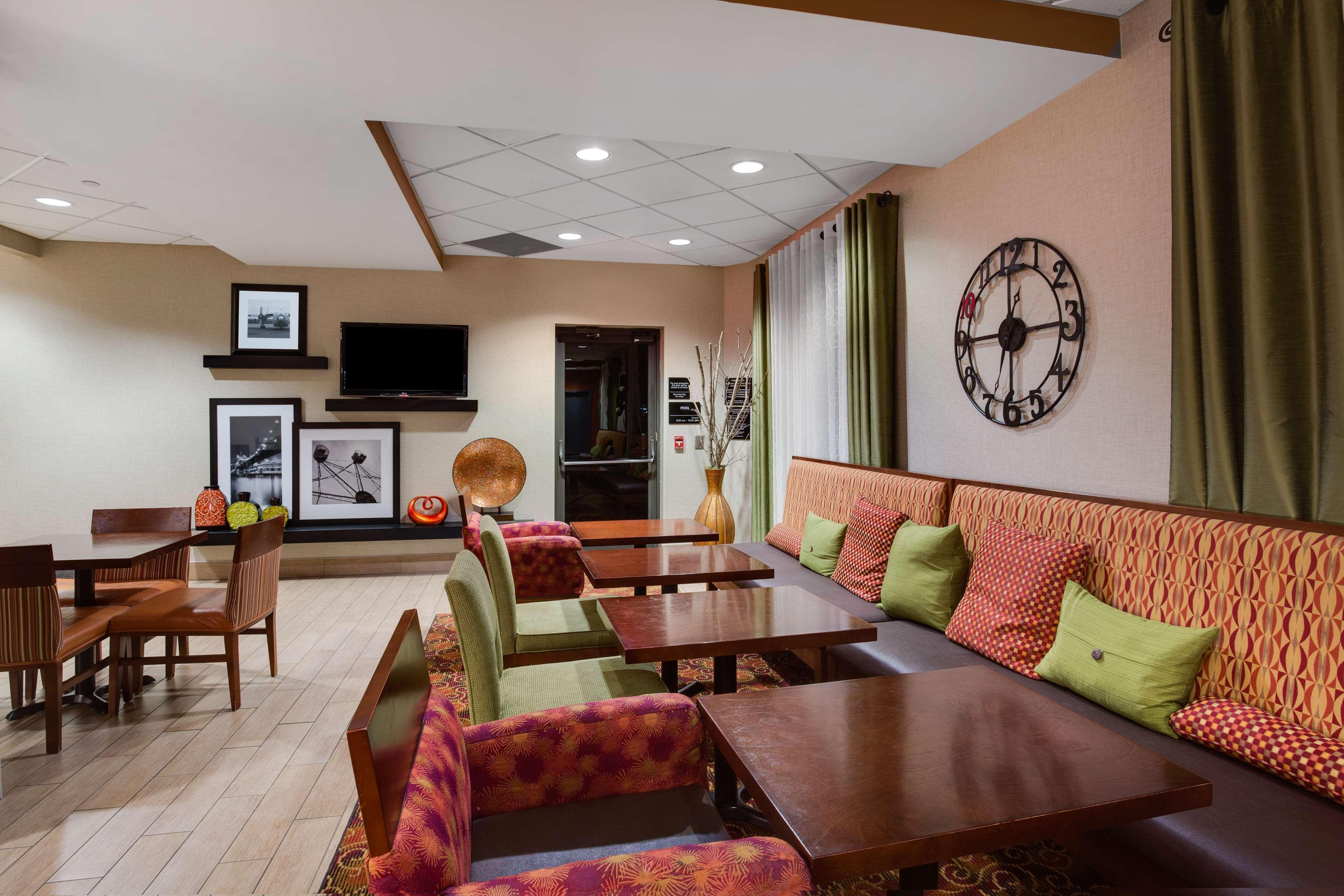 Hampton Inn Pittsburgh/West Mifflin Bagian luar foto