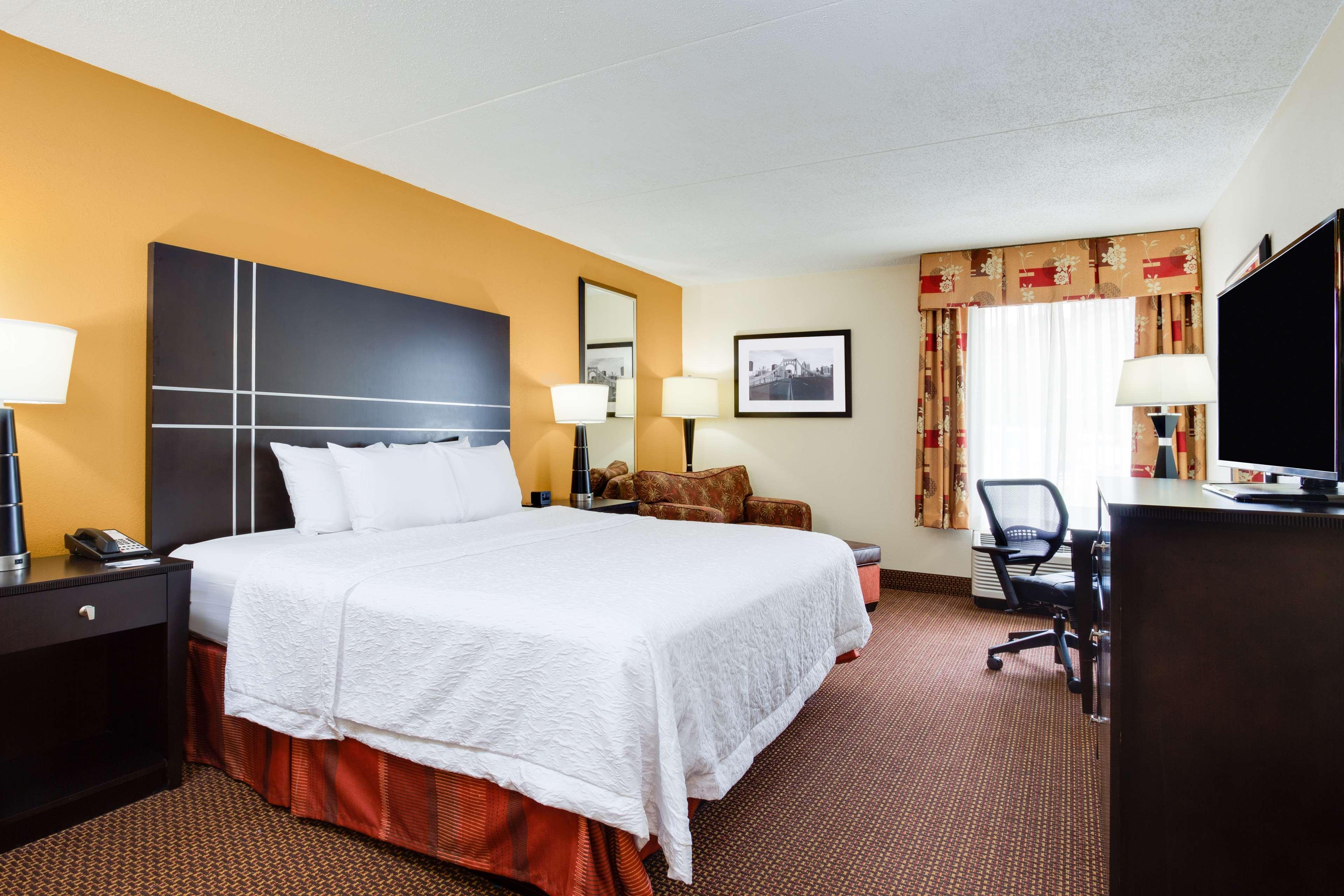 Hampton Inn Pittsburgh/West Mifflin Bagian luar foto
