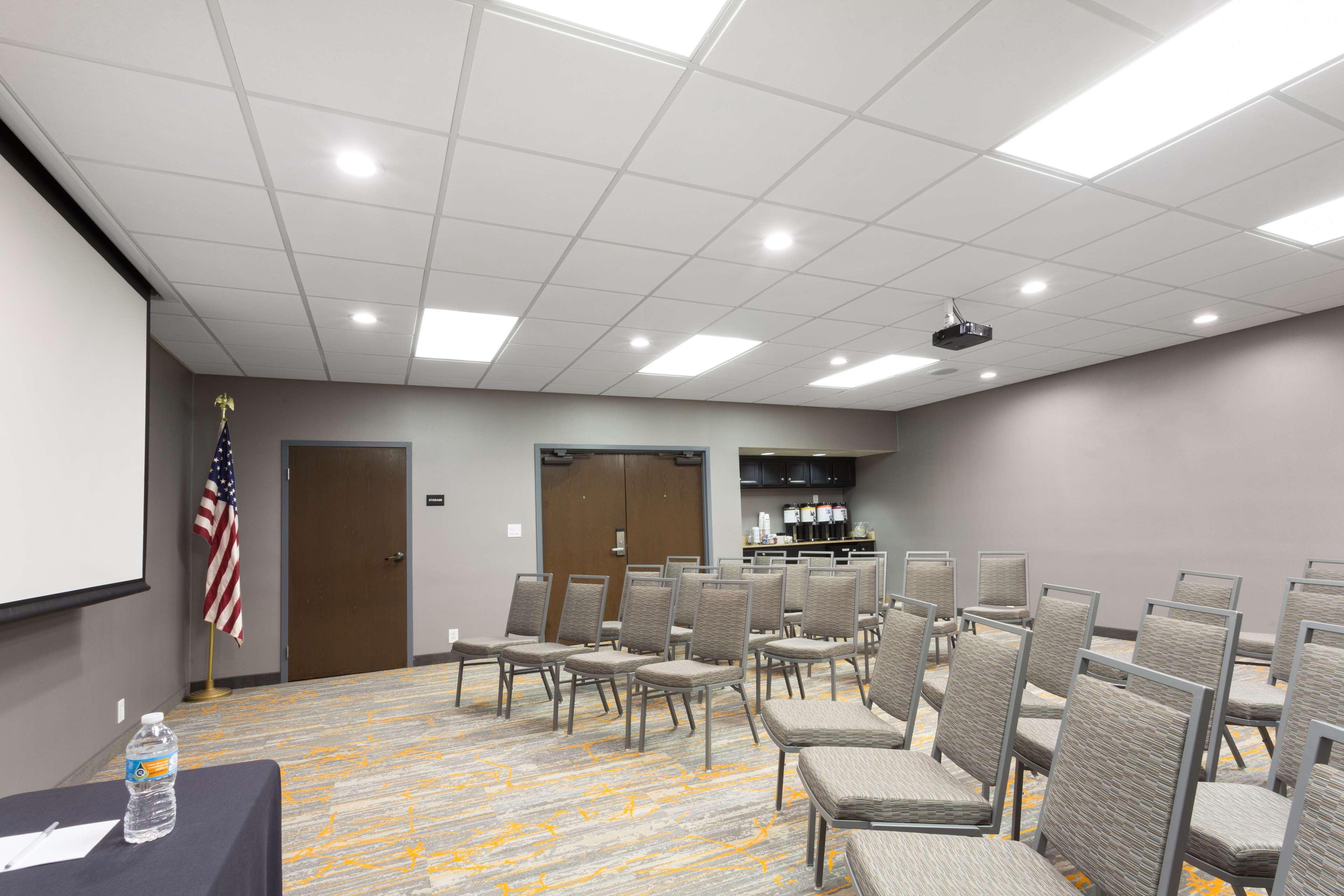Hampton Inn Pittsburgh/West Mifflin Bagian luar foto