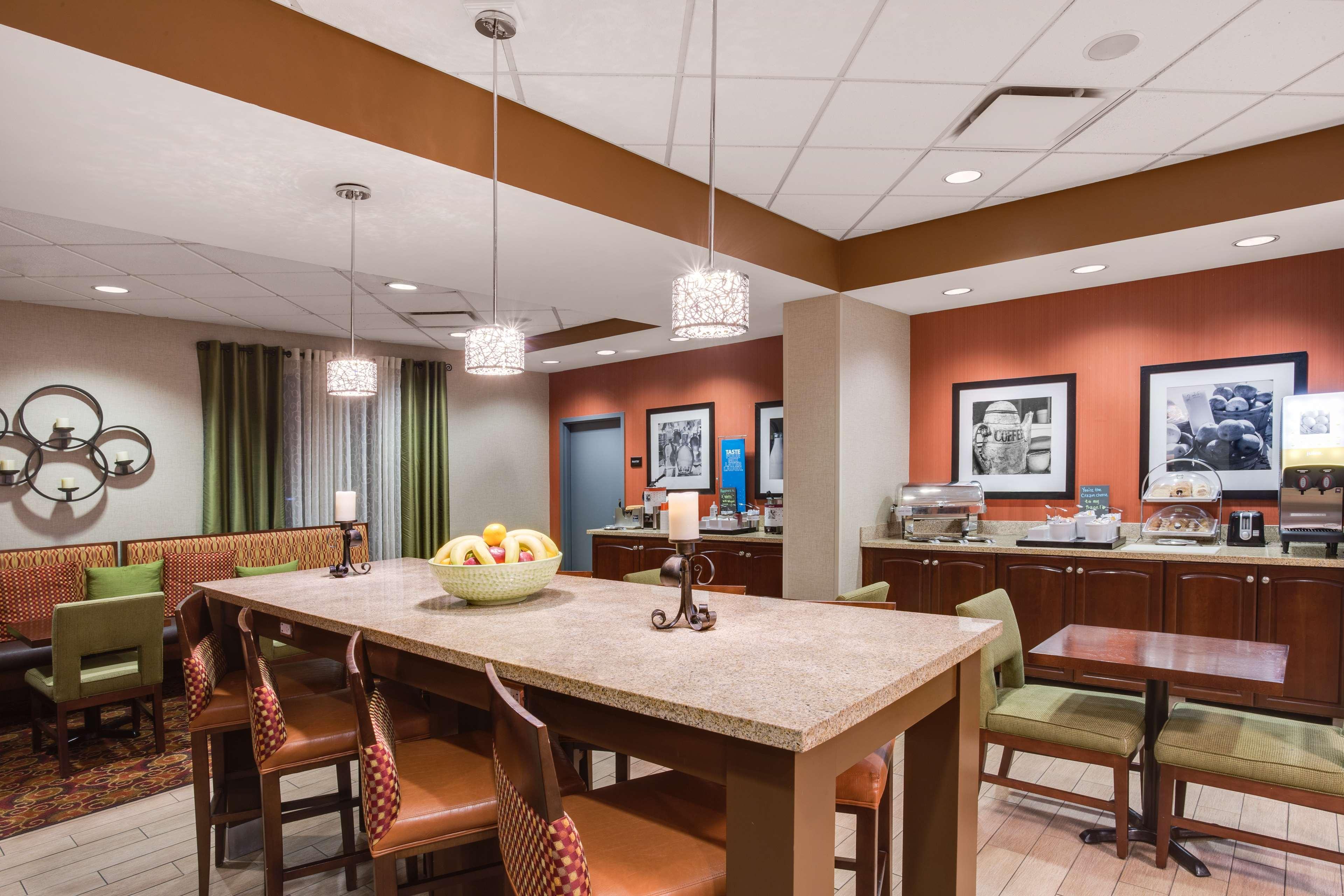 Hampton Inn Pittsburgh/West Mifflin Bagian luar foto