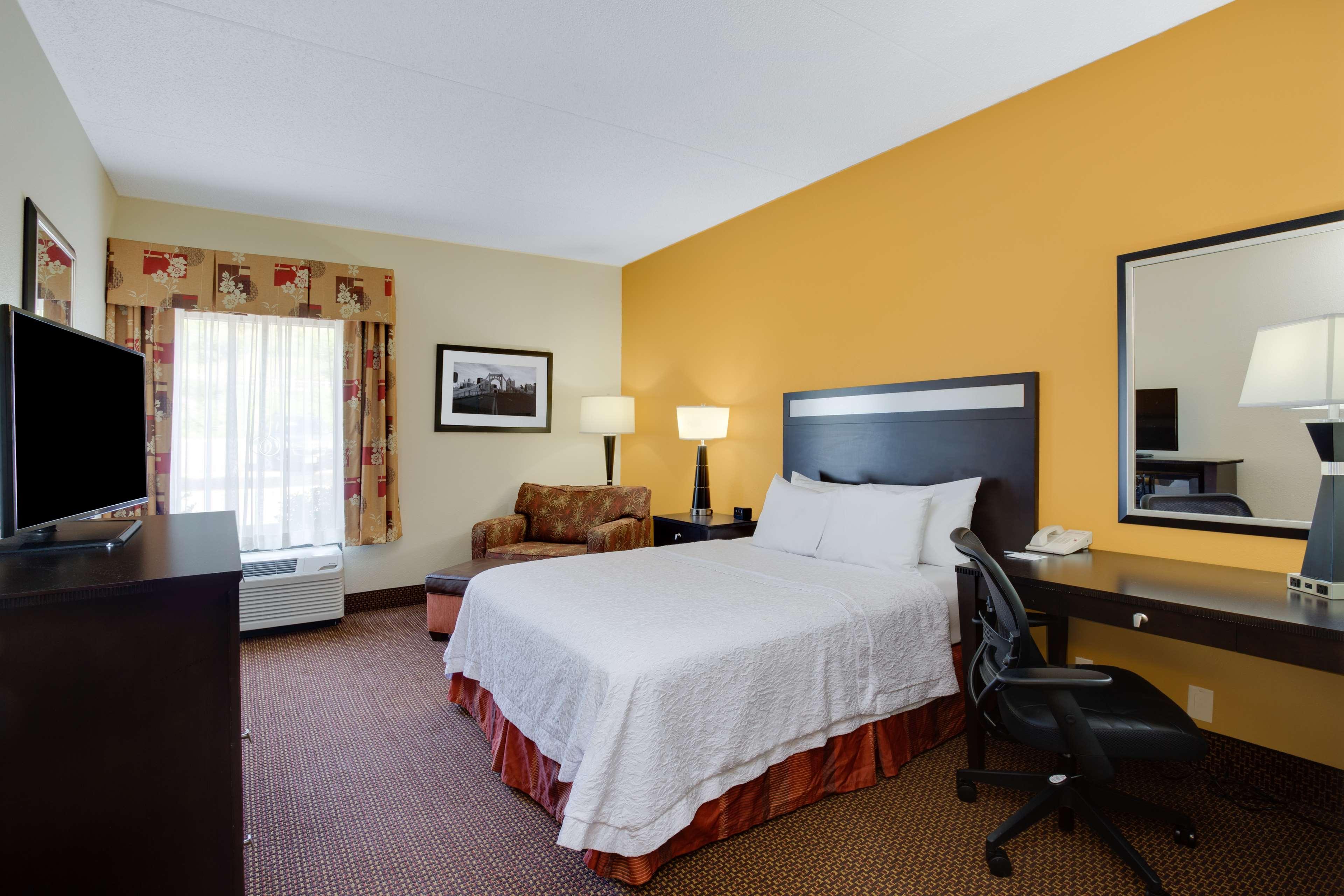 Hampton Inn Pittsburgh/West Mifflin Bagian luar foto