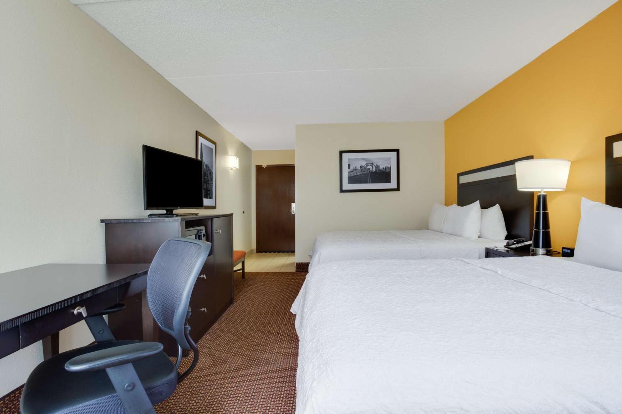 Hampton Inn Pittsburgh/West Mifflin Bagian luar foto