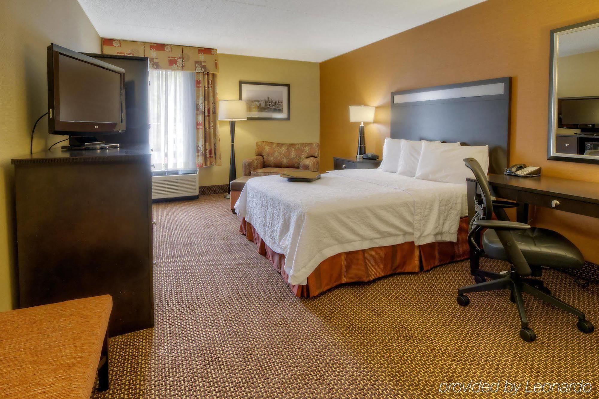 Hampton Inn Pittsburgh/West Mifflin Bagian luar foto
